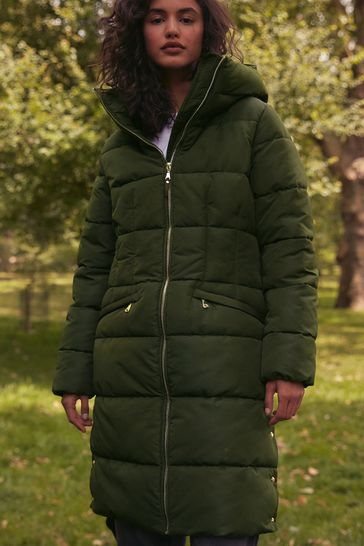 Medium length puffer jacket with hood store