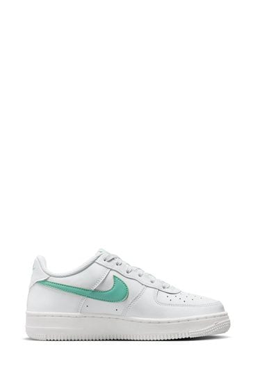 Buy Nike White Green Air Force 1 Youth Trainers from Next Croatia