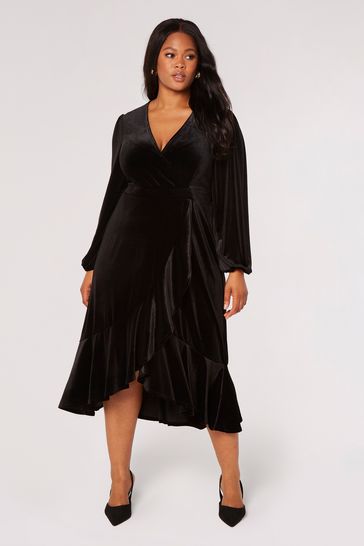 Apricot black dress outlet