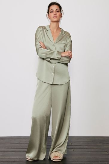 Green velvet pyjamas store