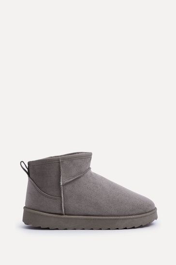 Fur lined grey boots clearance