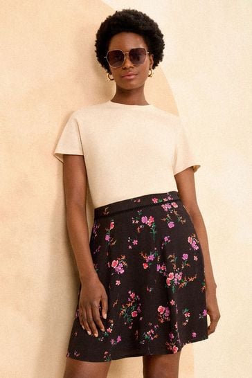 Love & Roses Black Floral Printed Lace Trim Mini Skirt