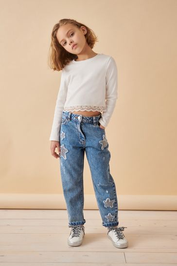 Boyfriend jeans and sweatshirt clearance