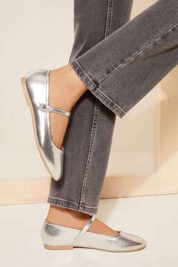Friends Like These Silver Round Toe Mary Jane Ballet Pump