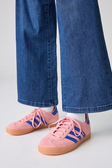 Adidas jeans blue and pink top
