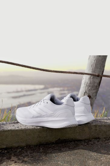 Adidas performance falcon white top