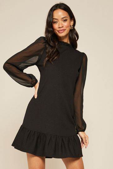 Black dress with chiffon sleeves sales
