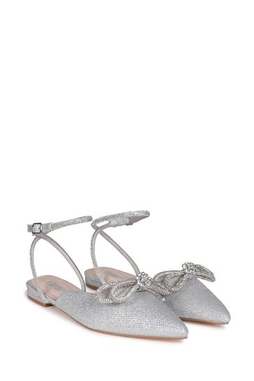 Lancer flat shoes online