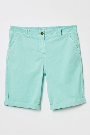 White stuff helter skelter shorts top