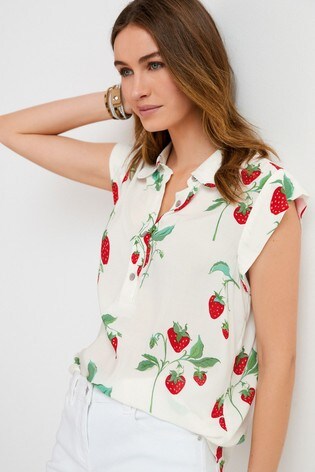 White Strawberry Sleeveless Collar Shirt