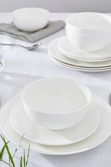 Royal Worcester 12 Piece White Serendipity Dinner Set