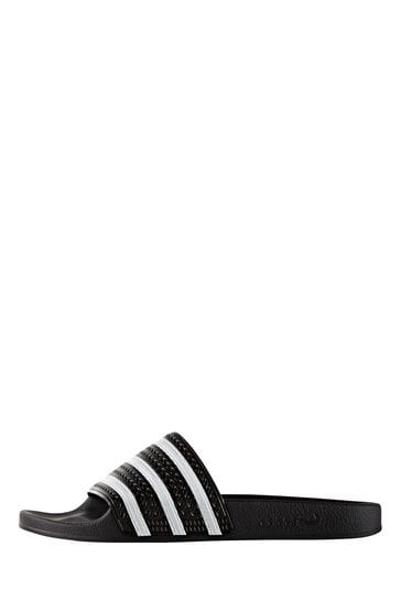 Adilette style 2025