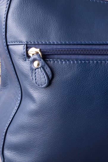 Lakeland leather handbags store