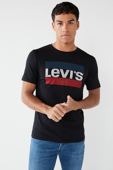 Levi's® Sports Logo Graphic T-Shirt