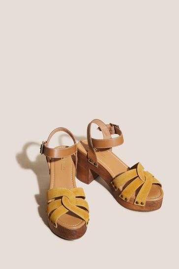 White store stuff sandals