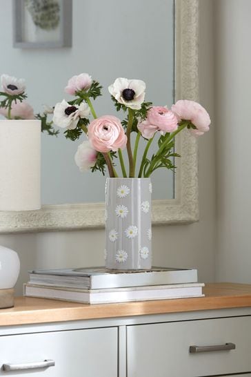 Daisy Ceramic Embossed Flower Vase