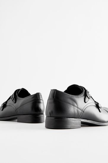 Double monk discount strap leather shoes