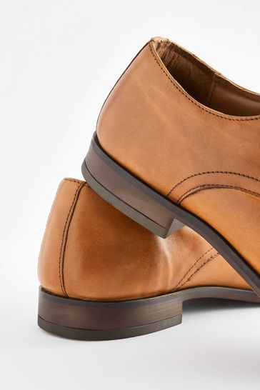 Tan Brown Leather Round Toe Derby Shoes