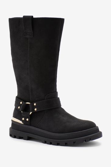 Boots shop black gold