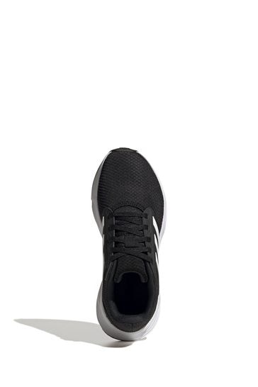 Adidas swift white and black deals