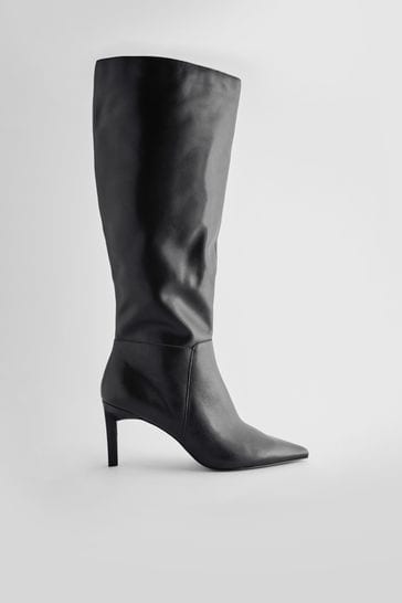 Point black boots top
