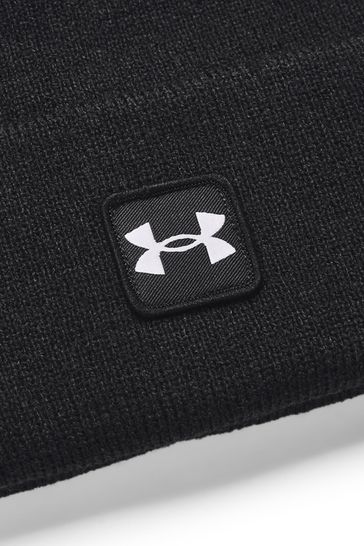 Black under armour 2025 beanie