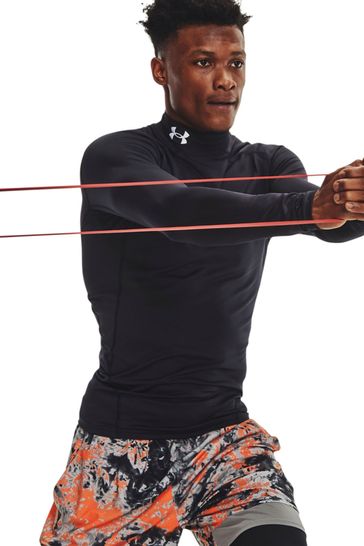 Guys wearing under armour hotsell
