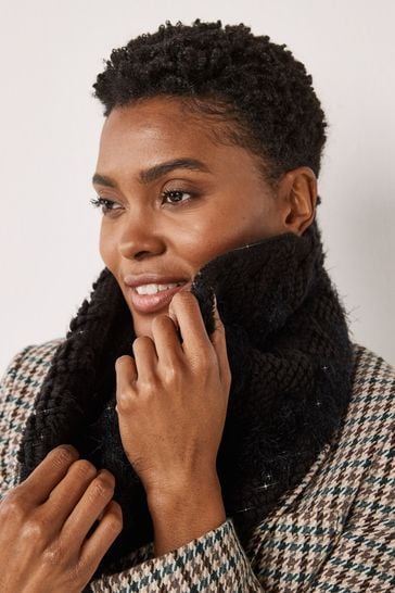 Black Sparkle Knitted Snood