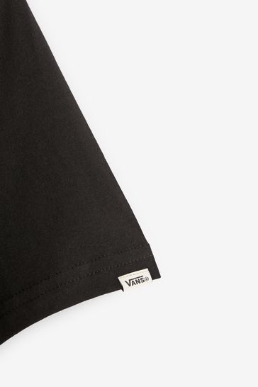 Black t shirt picture hot sale