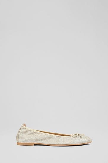 Gold hot sale flat pumps