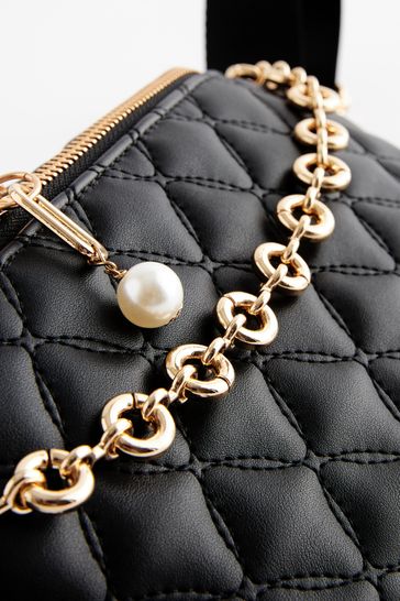 Gucci chain shop bum bag