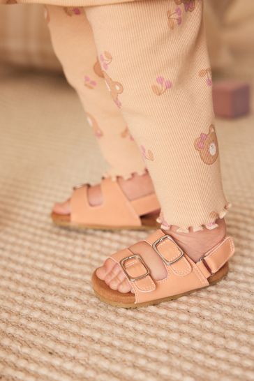 Old navy shop baby sandals