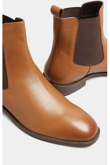Mens tall hotsell chelsea boots