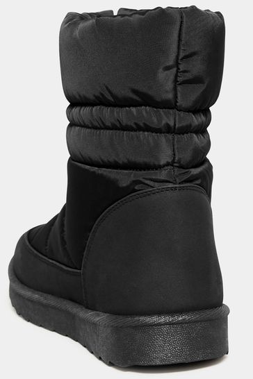 Double wide shop snow boots