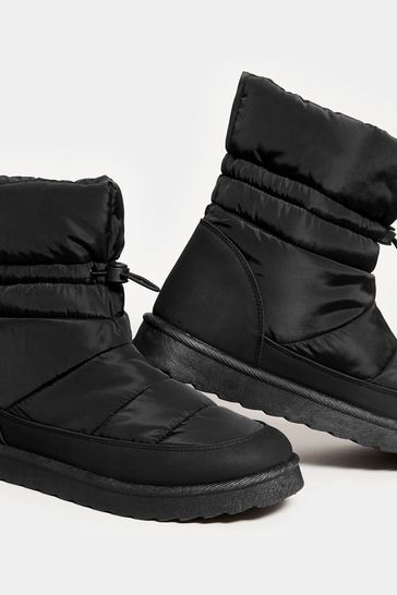 Double wide deals snow boots