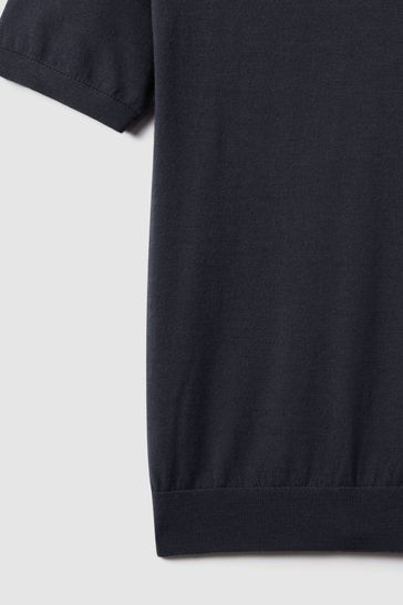 Open collar hotsell t shirt