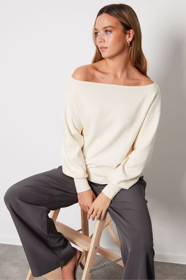 White slash shop neck jumper