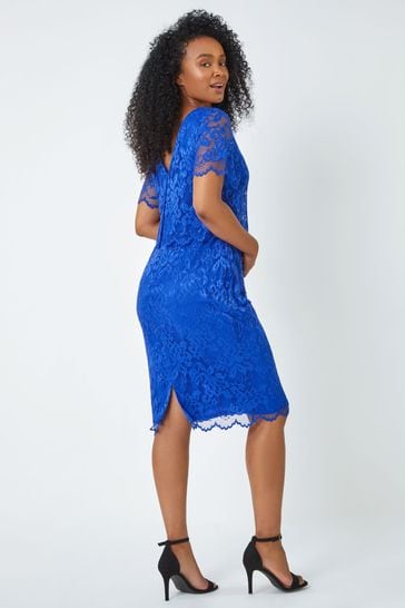 Petite lace cocktail outlet dresses