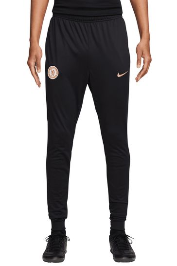 Nike chelsea joggers sales