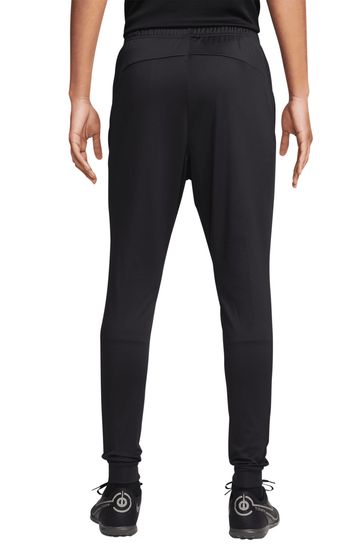Nike chelsea joggers online