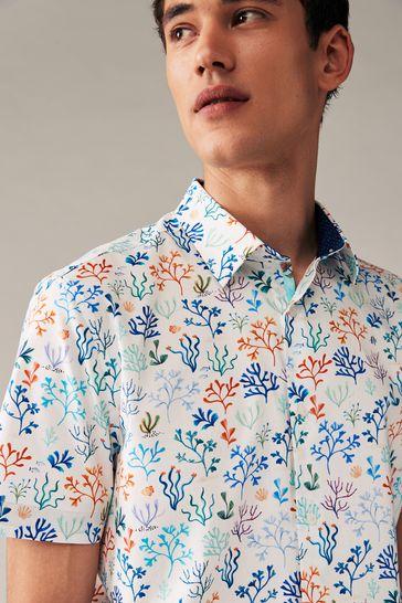 White Coral Regular Fit Short Sleeve Printed Short Sleeve Shirt