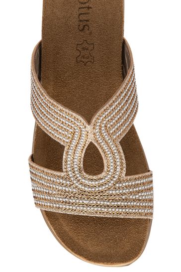 Bella cheap lotus sandals
