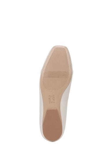 Naturalizer ballerina flats sales