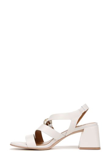 Naturalizer best sale strappy sandals