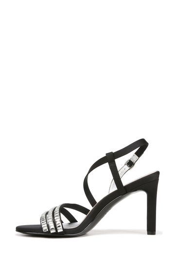 Naturalizer black sandals store