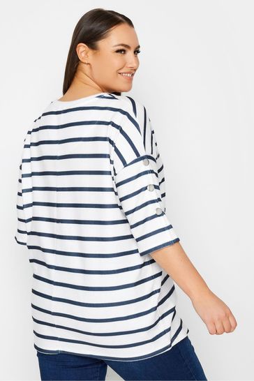 White batwing jumper 2025