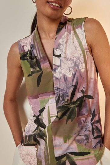 Green Patch Print V-Neck Sleeveless Blouse