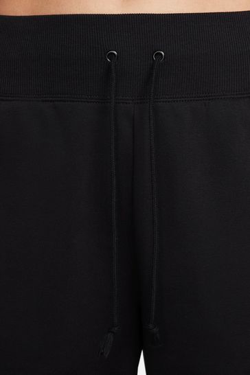 Nike cropped joggers 2025