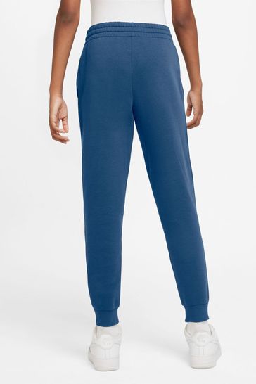 Nike club cuffed hot sale sweatpants in pale blue