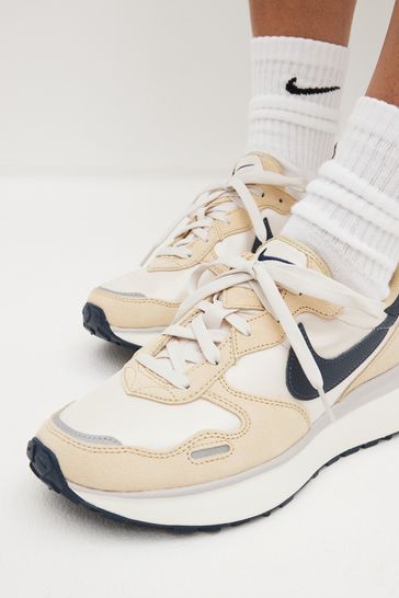 Nike pegasus 1980 store